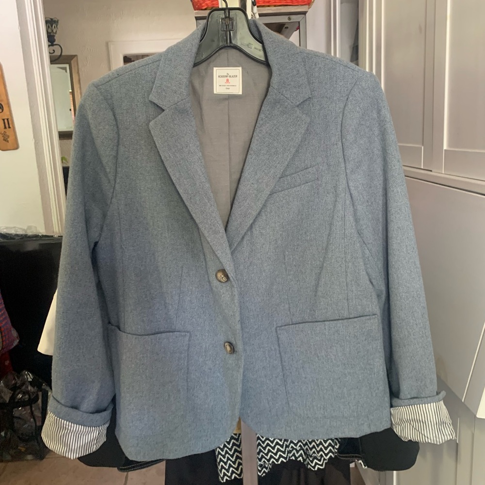 Blazer blue Gap size 8 Petite